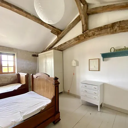 Rosier - La Garenne Family Saint-Mande-sur-Bredoire